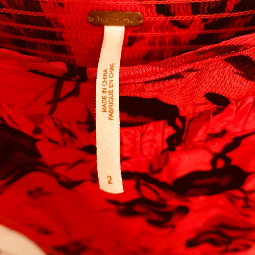Free People Red Floral Romper, Size 2 - Picture 7 of 8